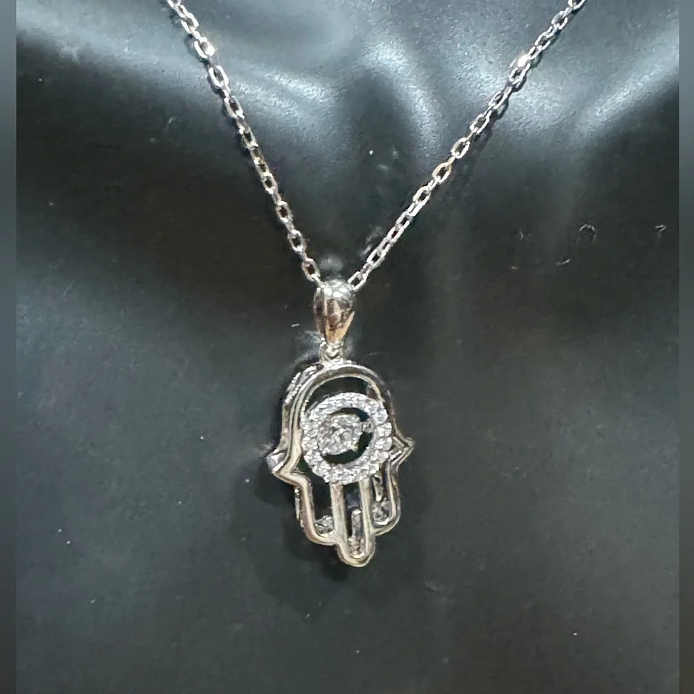 Maya Caroleena 50% off